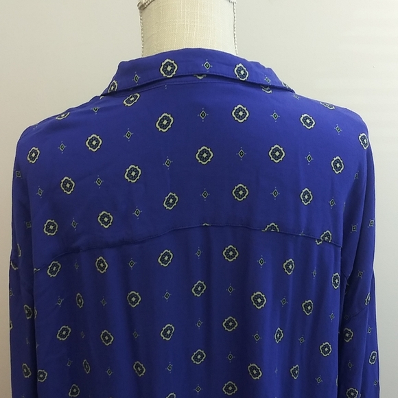 Free People Oversized Medallion Blouse - Picture 12 of 14